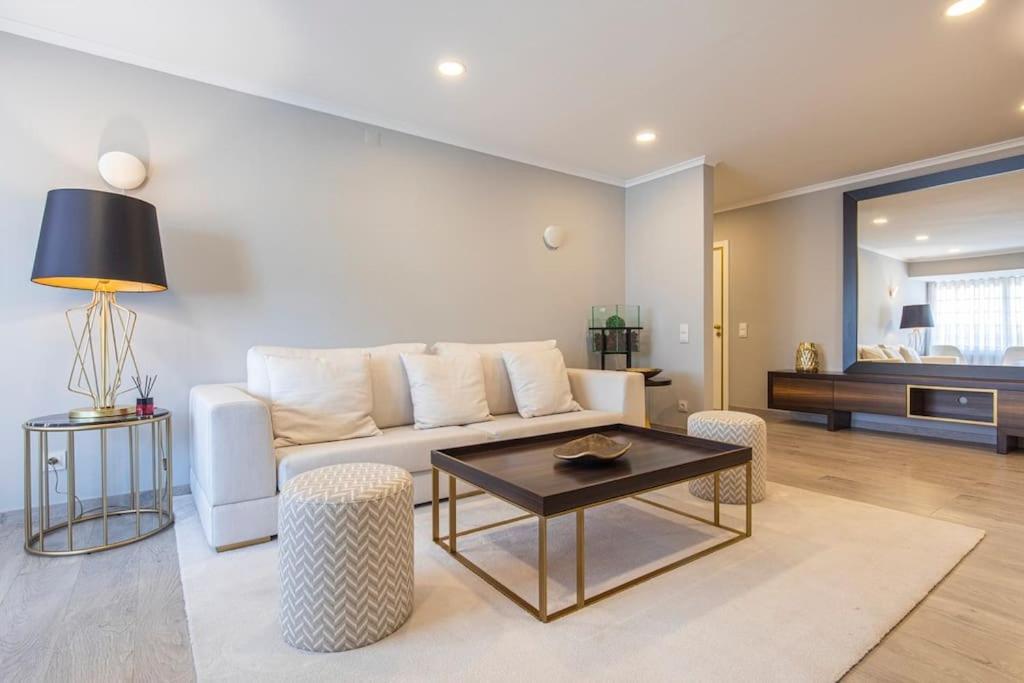 Seaview Luxury Apartment Cascais Bagian luar foto